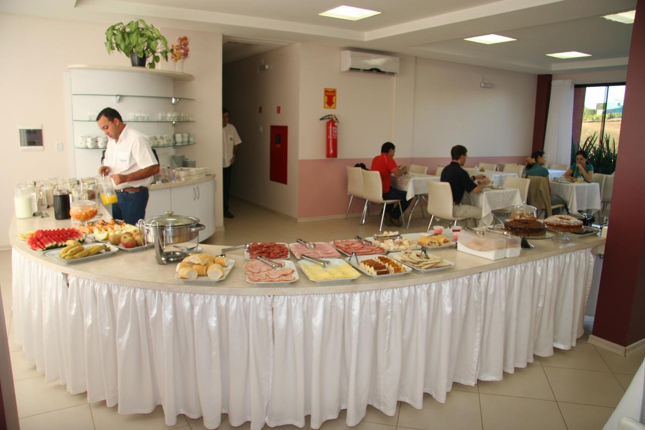 Thile Park Hotel Jataí Dış mekan fotoğraf